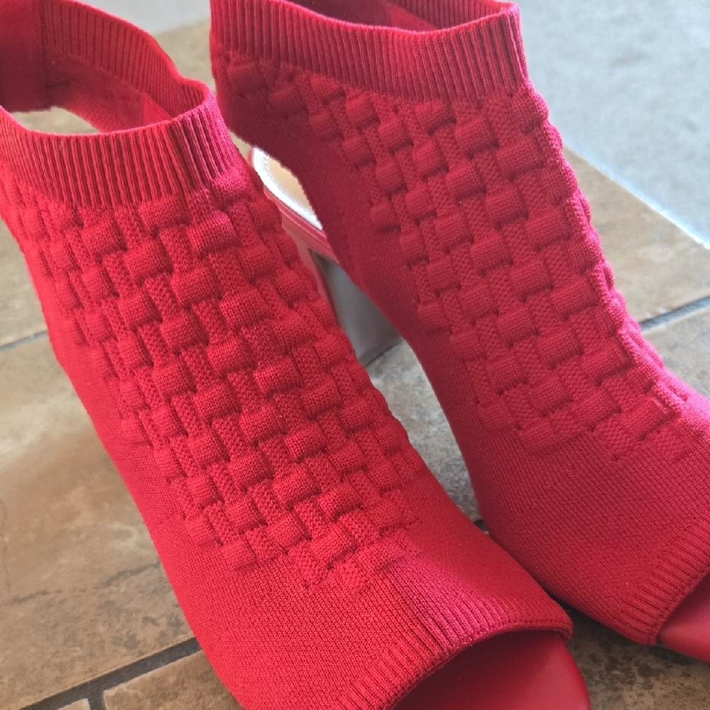 Impo Red Knit Peep-Toe Heels - Picture 6 of 8